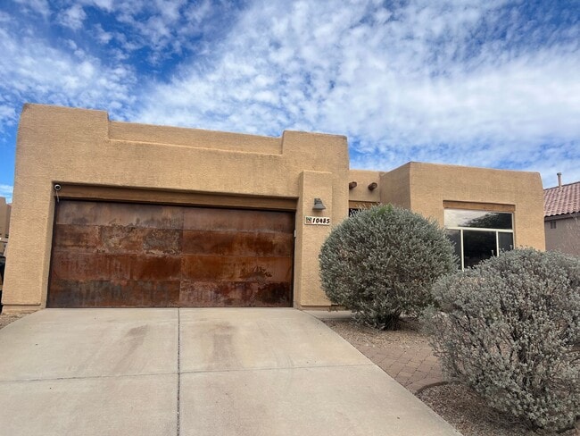 Building Photo - ATTRACTIVE SANTA FE 3 BEDROOM IN VAIL SCHOOL DISTRICT.