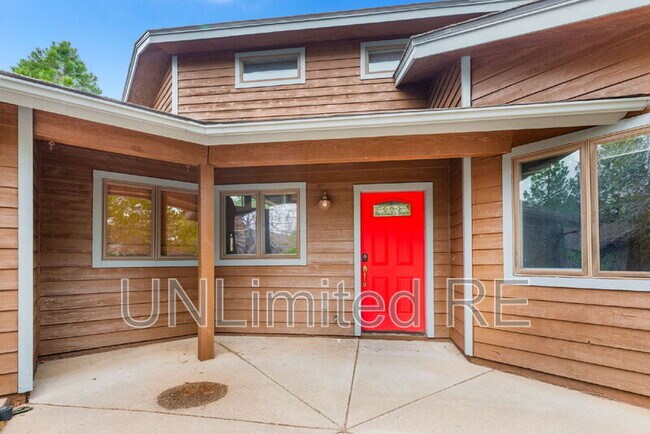 Building Photo - 4154 E Broken Rock Loop