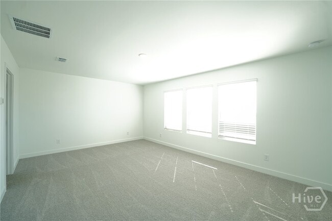 Building Photo - 108 Kingswood Cir