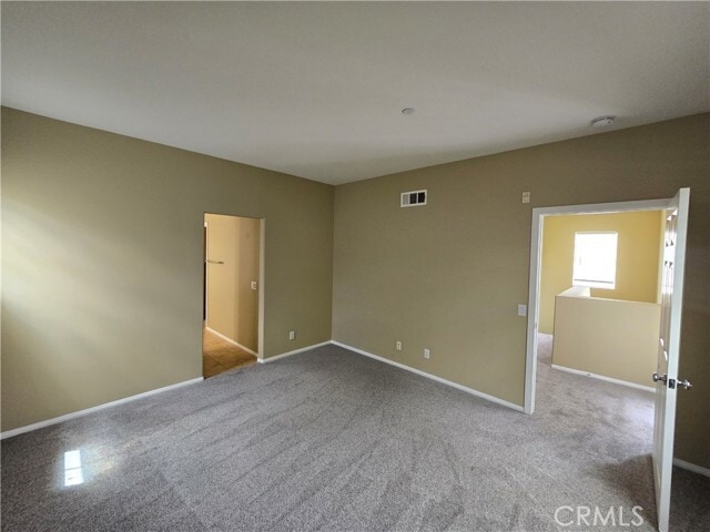 Building Photo - 15247 Cambridge St