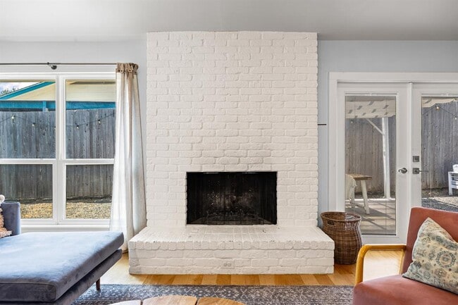 Building Photo - 9601 Newfoundland Cir