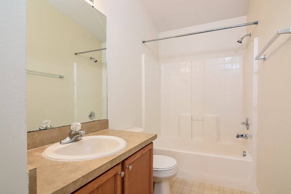 Building Photo - 10138 Perthshire Cir