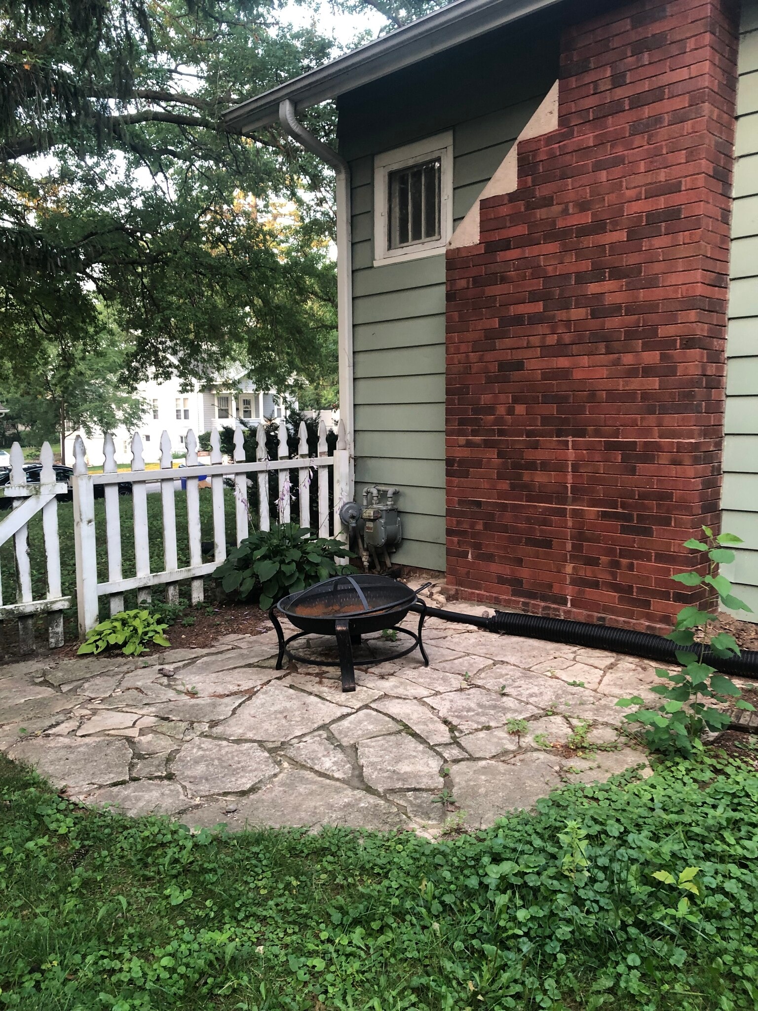 Building Photo - 124 Highland Dr