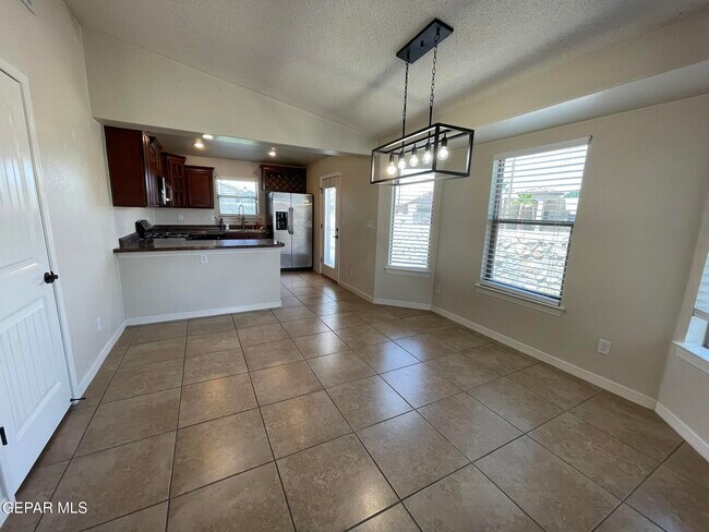 Building Photo - 14200 Poets Rock Ln