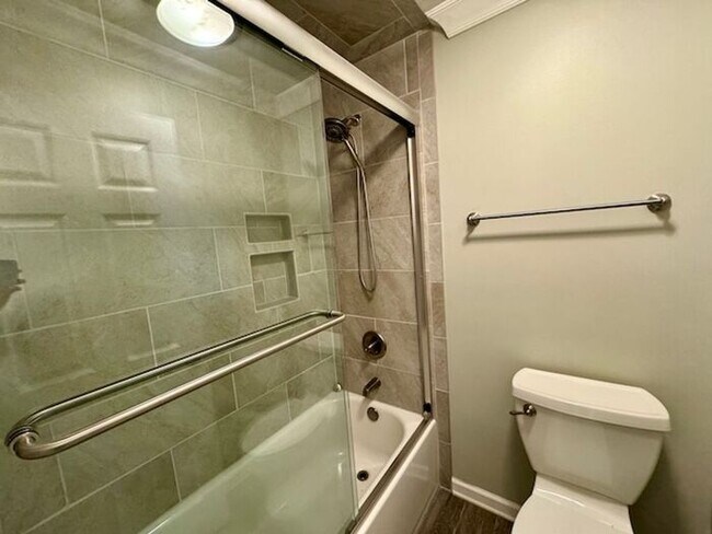 Building Photo - MOVE IN SPECIAL-Luxury in the heart of Madison with a 2 car garage