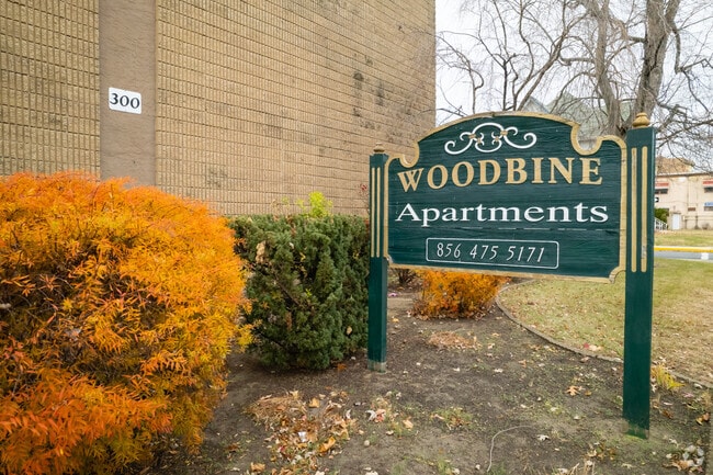 Street Signage - 300 Broadway