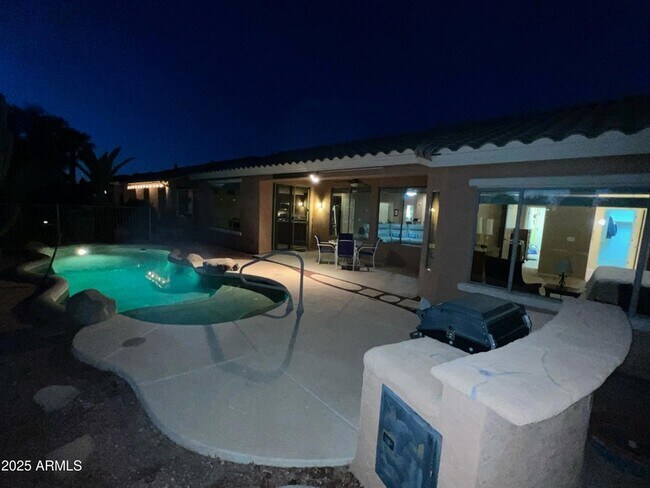 Building Photo - 20934 Sweet Dreams Dr