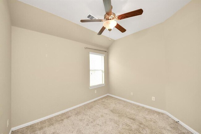 Building Photo - 2439 Dark Elm Dr