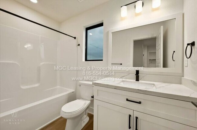 Building Photo - Ayden Place Townhome