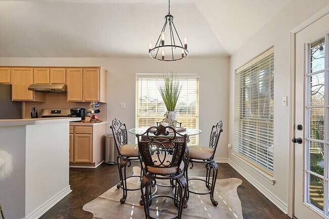 Building Photo - 1708 Beaver Pond Ct