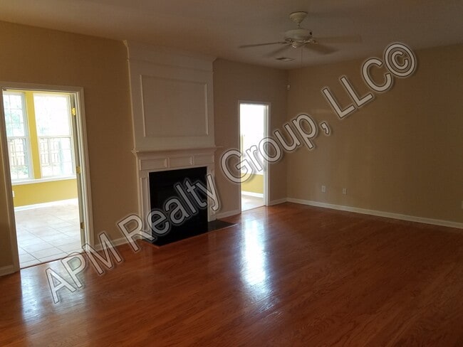 Building Photo - Great  Home in Wood Crest at Lake Carolina