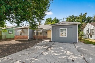 Building Photo - 10106 Sierra Dr