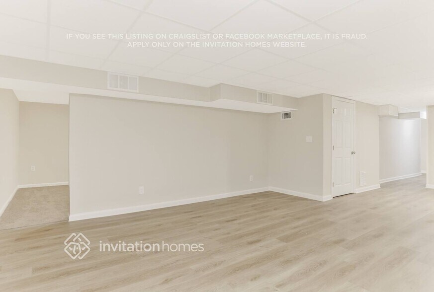 Building Photo - 2331 Heather Ct