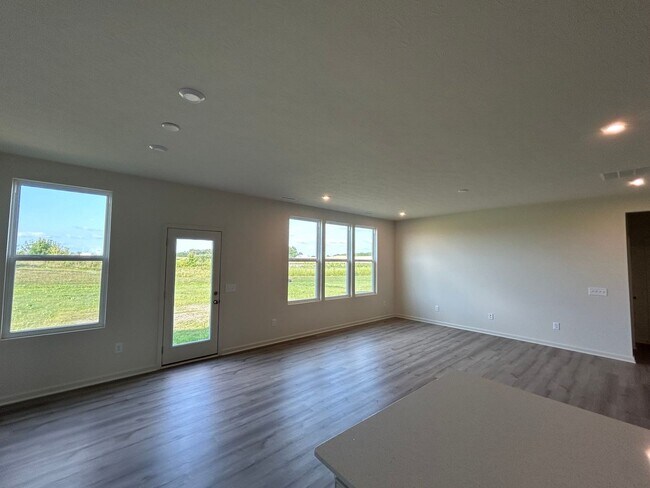 Building Photo - Newly Constructed 5 Bedroom Single Family ...