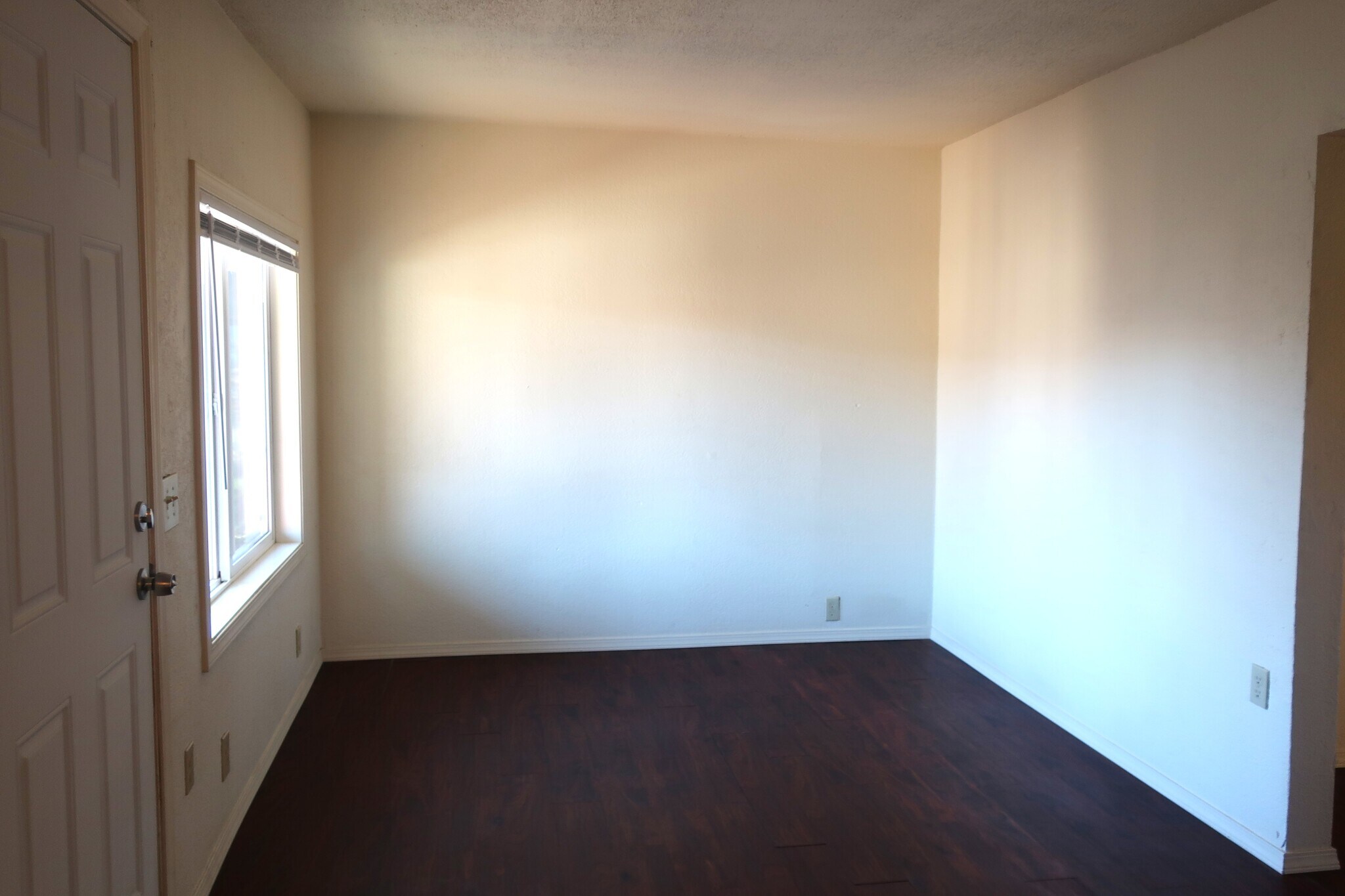 Building Photo - 220 Methow St