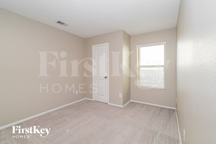 Building Photo - 4122 Saw Mill Peak Ln