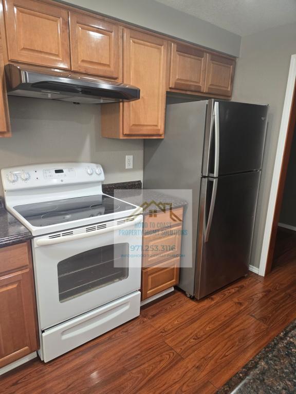 Building Photo - 3405 SE 150th Ave