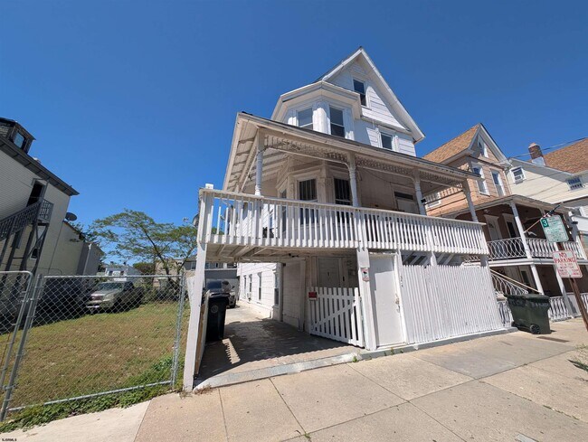 Building Photo - 36 N Florida Ave