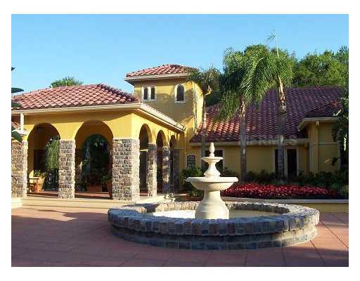 Building Photo - 1 bed/1 bath, 3rd Floor Condo Overlooking ...
