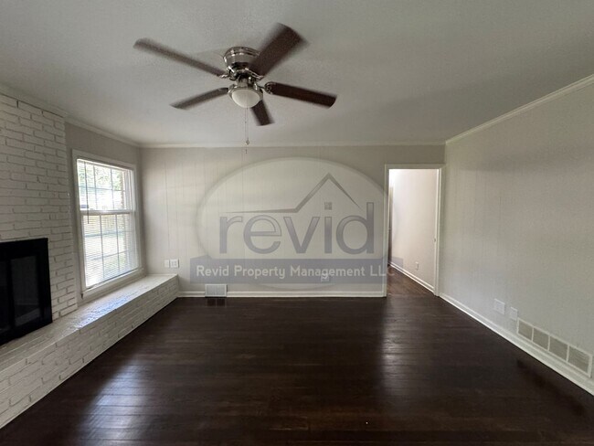 Building Photo - 5467 Derron Ave
