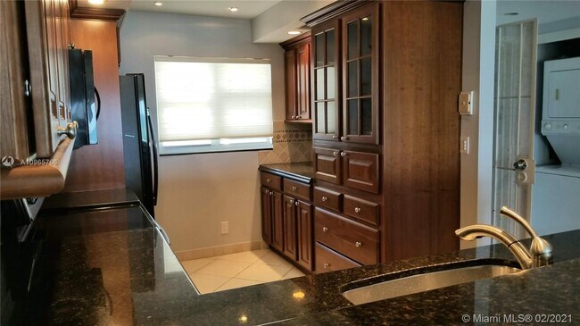 Building Photo - 111 N Pompano Beach Blvd