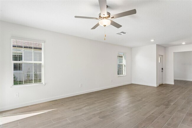 Building Photo - 6692 Homebound Wy