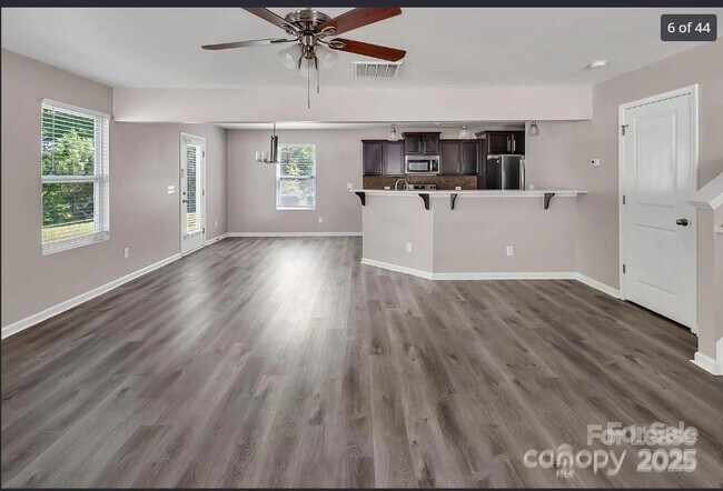 Building Photo - 2751 Bramble Ridge Ct