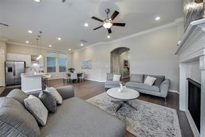 Building Photo - 13406 Stoneleigh Terrace Dr