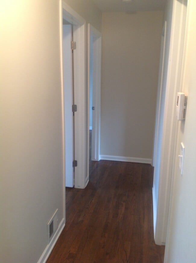 Building Photo - Premium Ralston Location!   Cozy 3 Bedroom...