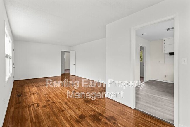 Building Photo - 6715 Court N