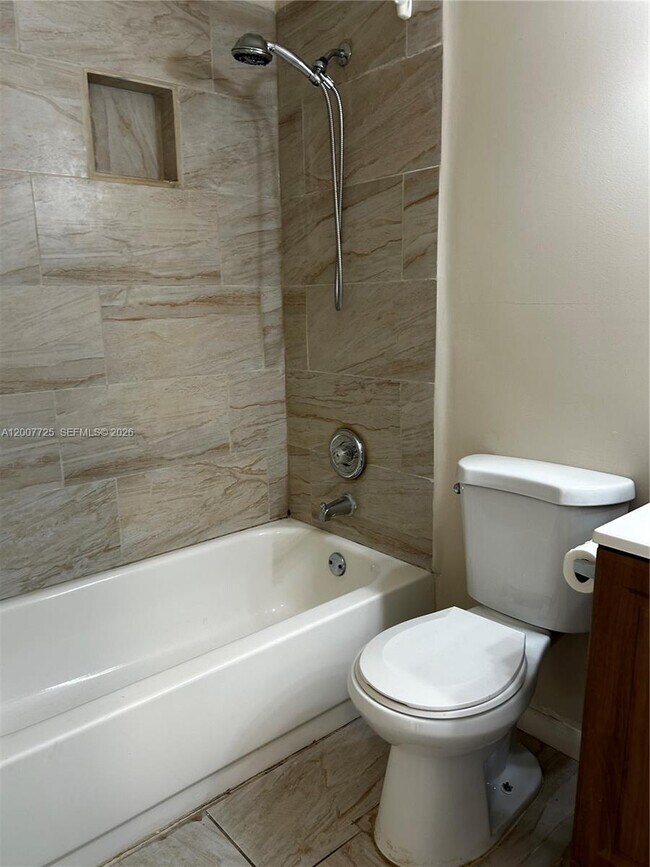 Building Photo - 713 NW 103rd Terrace