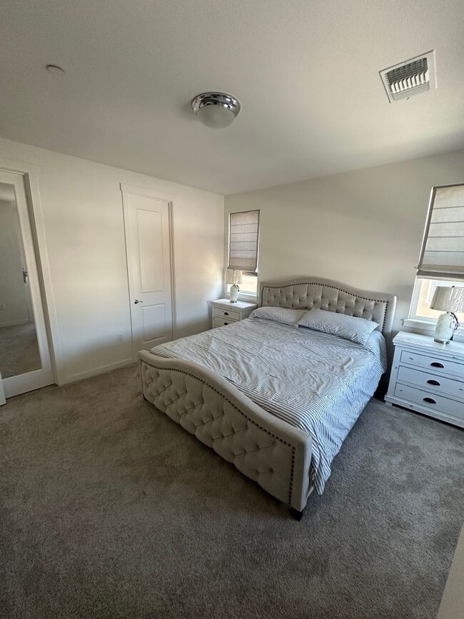 Building Photo - Beautiful 3 Bedroom 2.5 Bath Home for Rent...