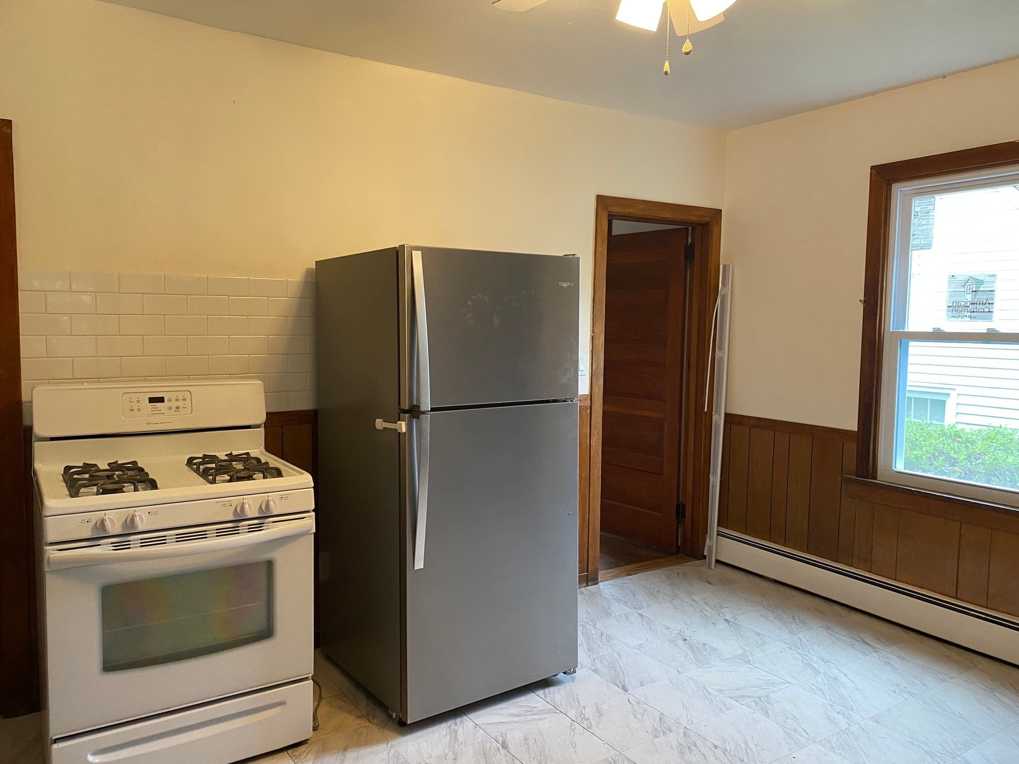 Building Photo - 99 Caya Ave