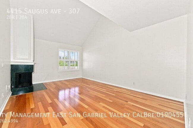 Building Photo - 4415 Saugus Ave