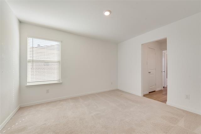 Building Photo - 3750 Honey Daisy Dr