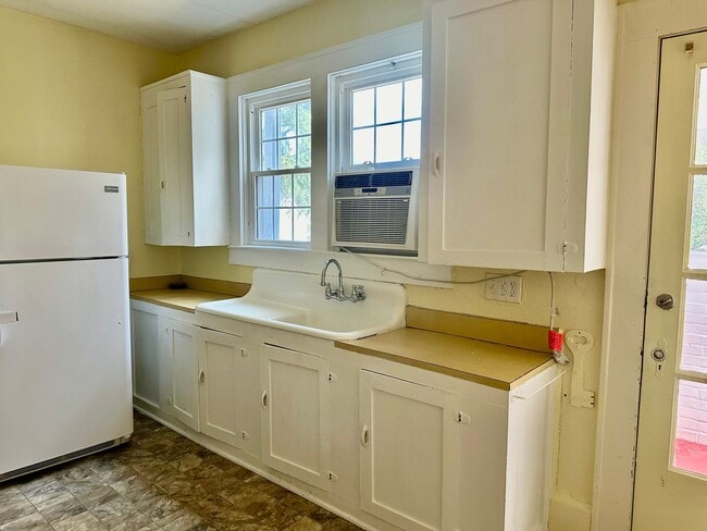Building Photo - Rockmart Rental