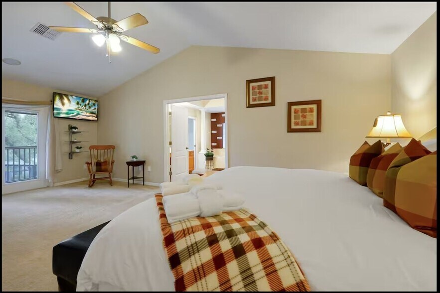 Building Photo - 2772 Ponkan Summit Dr