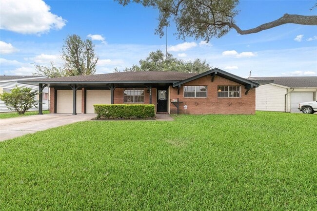 Primary Photo - 7615 Barberton Dr