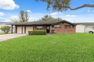 Building Photo - 7615 Barberton Dr