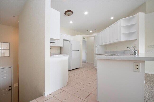 Building Photo - 7117 Strand Cir