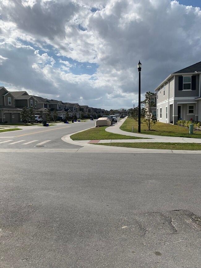 Building Photo - 2365 Carrabelle Way