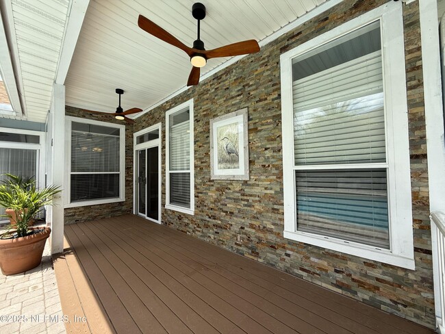 Building Photo - 1319 N Kyle Way