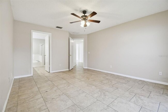 Building Photo - 10039 Cedar Dune Dr