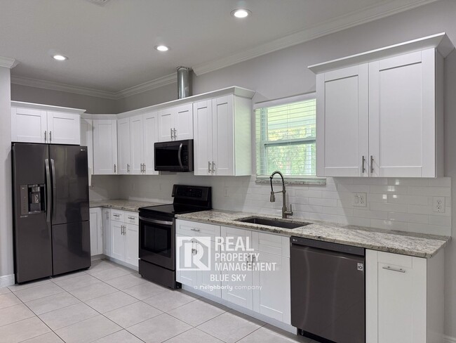 Building Photo - 30129 Sheron Dr