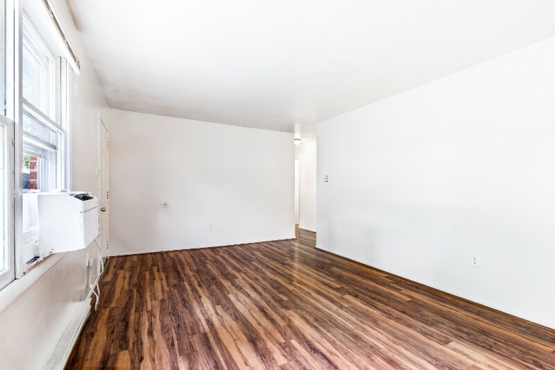 Building Photo - 30 East E Street
