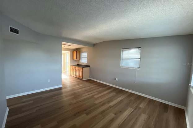 Building Photo - 9596 Groveland St