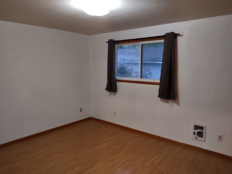 Building Photo - 30707 N Pl