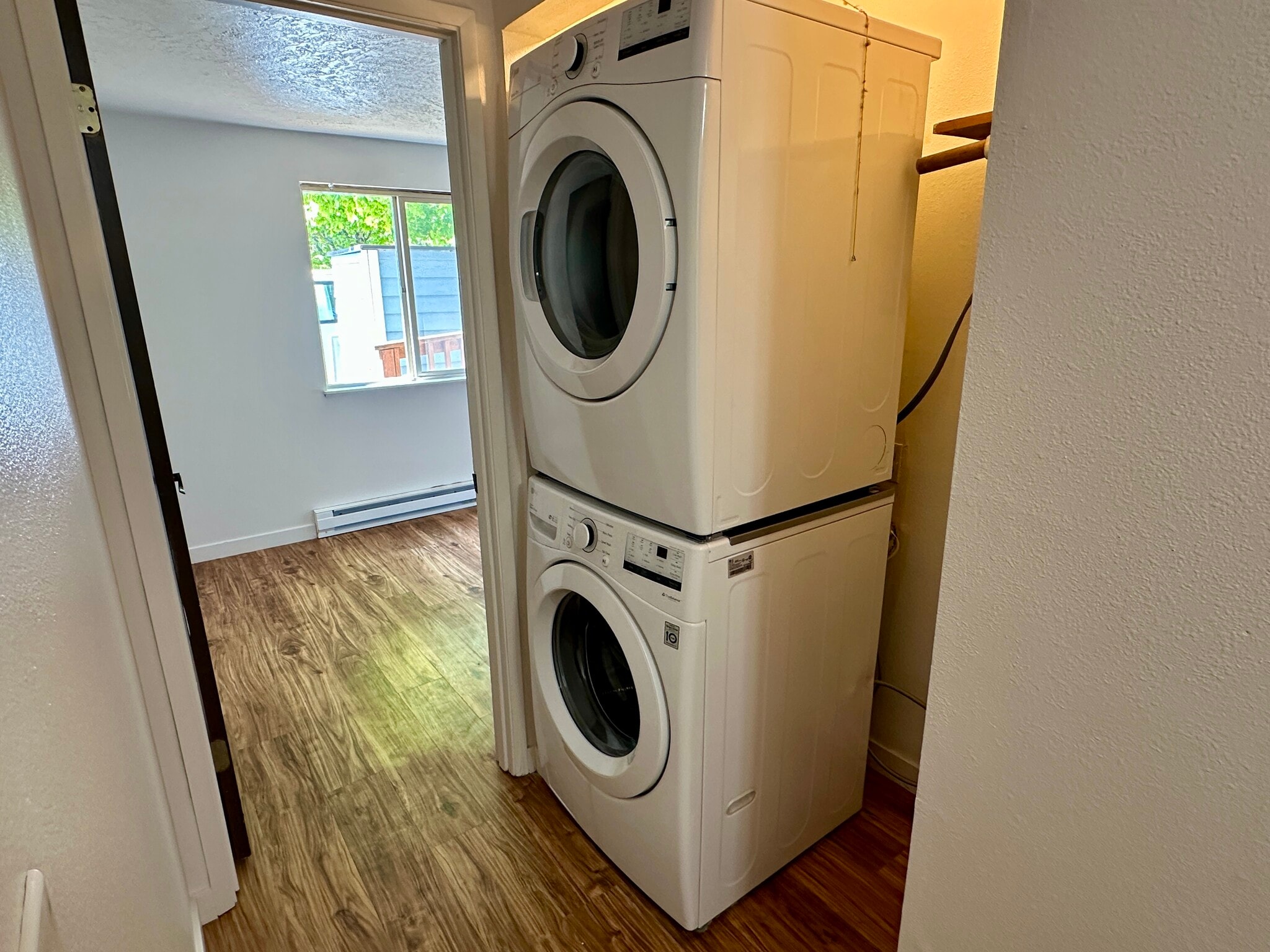 Building Photo - 3640 SW 114th Ave