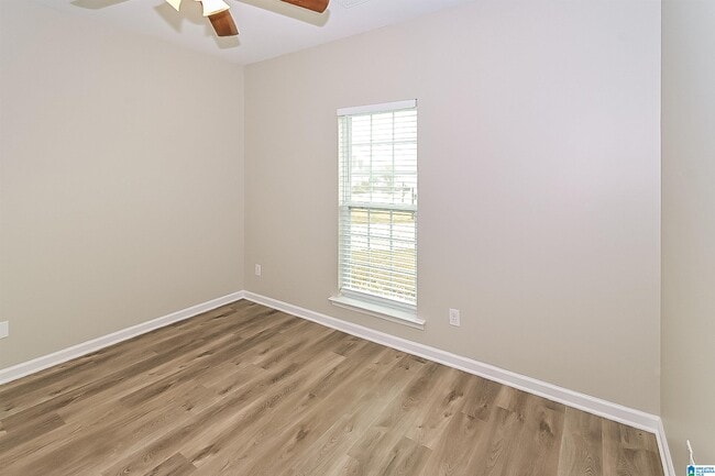 Building Photo - 2048 Fairbank Cir