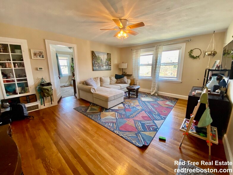 Building Photo - 4907 Washington St